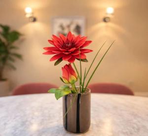 Stunning loft for 6 in the 7th district