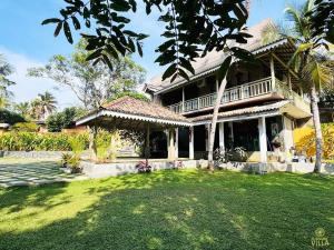 Sunshine Villa Madu River