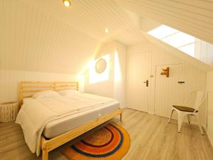 La Jolie Turquoise, Etretat