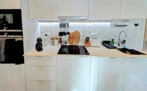 Luxury Wimbledon 2B2B - Cinema, Gym, Games Room