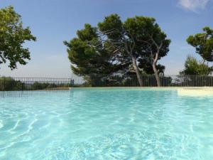 Appartements Charming apartment with dishwasher in Saumane de Vaucluse : photos des chambres