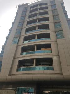 Female Al Barsha Stay near Mall of Emirates & Metro Dubai