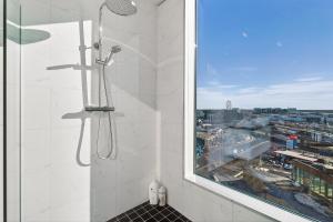 Revalia Fahle Airport Bus-Station Apartments with Best views