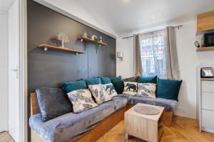 Mobile Home 148, Bois Dormant