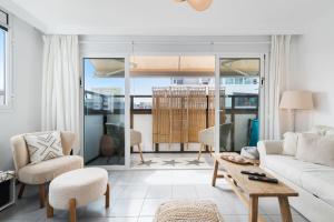 Home2Book Boutique City Studio with Balcony