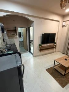 The Regal Roof ,Modern Stay for Families & Couples