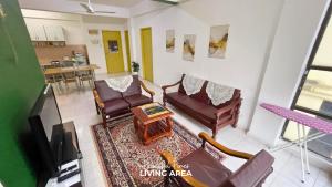 Peaceful Pines 4 ROOMS FULL AC by EZYHOME MELAKA