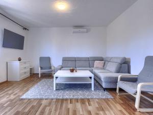 Holiday Home Majoli by Interhome