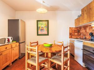 Apartment Adelaïde by Interhome