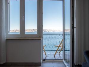 Apartment Sea&Mount-1 by Interhome