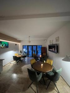 Spa Riviera 990 Ambasador