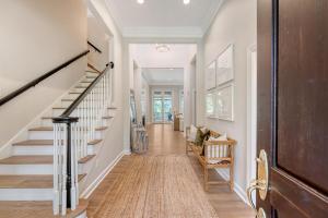 281 Governors Drive