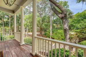 281 Governors Drive