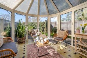 3 Bed in Stratford St. Andrew oc-swint