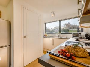 2 Bed in Widemouth Bay 86152