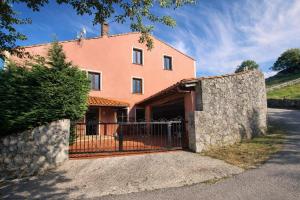 Llanes Casa con Terraza y Barbacoa – La Jorcada