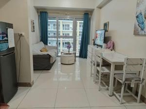 Bayshore 2 Okada Bayview fast WiFi Big TV Near NAIA&MOA