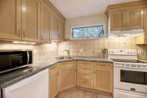 1339 Sea Elder Ct