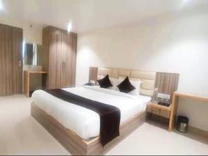 The Crims Hotel Patap Nagar Jaipur