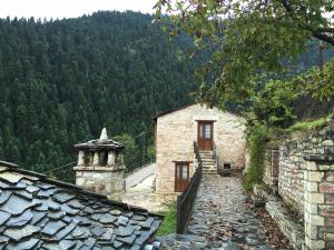 Old Inn Euritania Greece