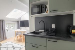 Studio cosy & climatisé , Caluire, proche de Lyon