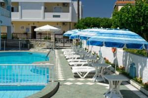 Annas Studios & Apartments