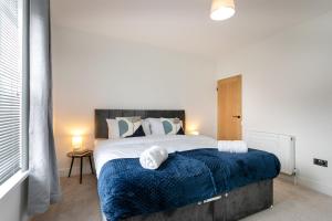 Contractors Stay - Free Parking - Fast WiFi - Sleeps 4