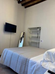 Appartamento di Bianca, LT Via Alunno 20