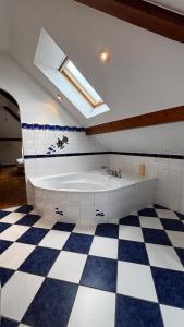 Chez Marie Jo Mountain View 4 Bedrooms Cozy