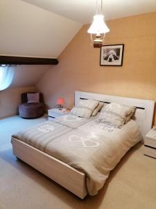 Chambre et salon indépendants chez lhabitant