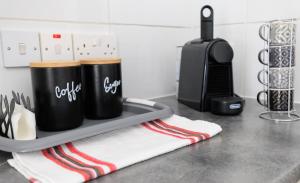 Casa Sol - Spacious 3BR Steps from the Beach