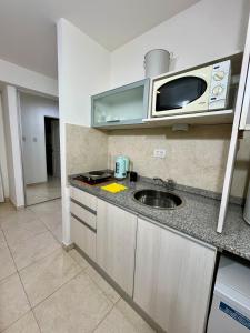 Puerto Amarras II Hotel & Suite