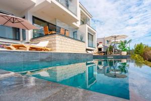 Luxury Seafront Villa Blue Planet Korcula with Pool