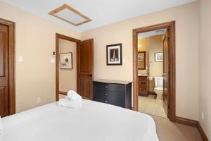 House On The Golf La Bte -10min To Tremblant 150