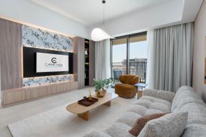 Luxury 1BR near Burj Al