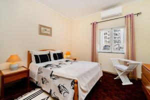 Apartment with Pool in Olhos de Agua