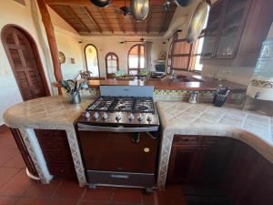 Casa Altavista 3 Bedroom, 4 Bath Oceanview Home with 2 Pools, Patios and Balconies