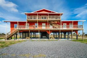 Unit B Crystal Beach Premier Triplex 2 Bed 1 Bath