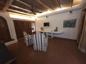Casa Altavista 3 Bedroom, 4 Bath Oceanview Home with 2 Pools, Patios and Balconies