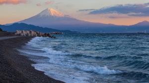 Flat novo à beira-mar