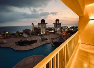 Porto Sokhna Pyramids sae view