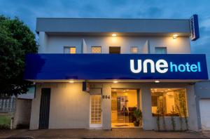 Une Hotel