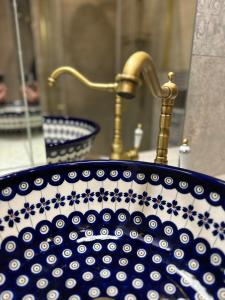 Historical Town Center Apartment