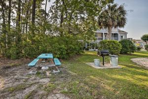 Pool Access and Near Beach! Golf Colony Resort Condo