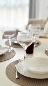 Azure Home-Boutique Apartment-125m from beach