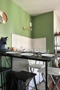 Disneyland Family Studio