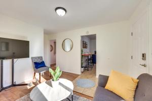 Quiet Carpinteria Cottage By Town and Beaches