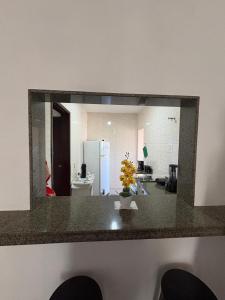 Apartamento a 7 minutos da praia do Forte andando