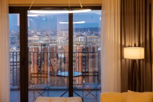 Cloud Nine Living Luxury Apartment