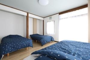 2-11-19 - Vacation STAY 05727v